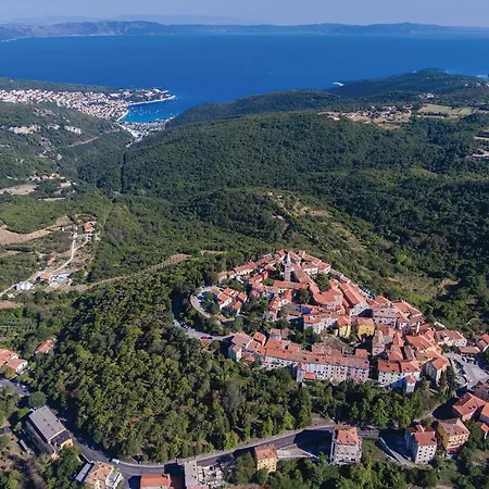 Semesterbostad Lovely In Marici With Sauna *