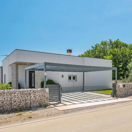 Holiday home Lovely In Marici With Sauna